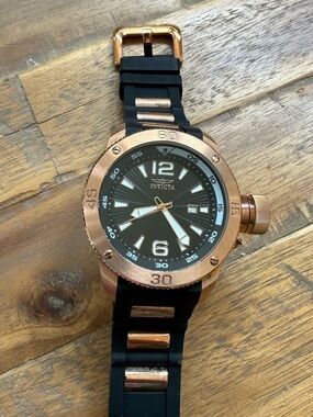 Invicta Russian Diver and Black Silicone Sport Watch